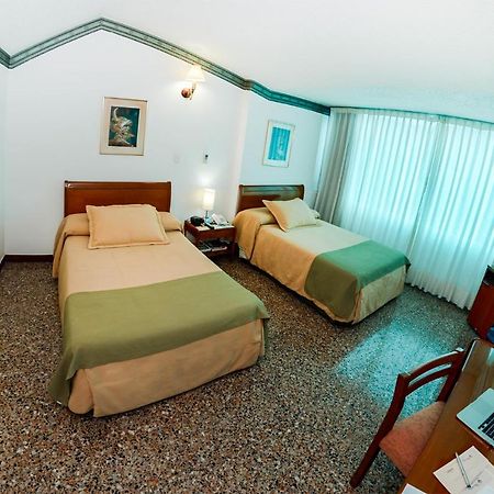 Hotel Villavicencio Plaza Экстерьер фото